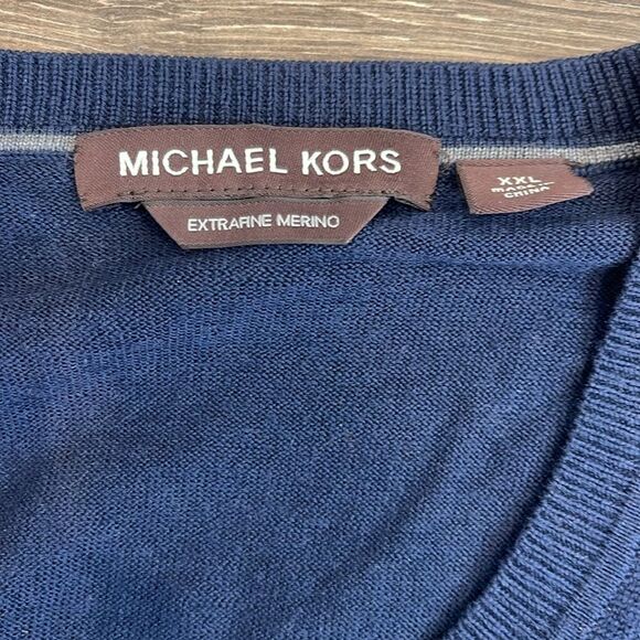 MICHAEL KORS Extrafine Merino Wool Dark Blue Sweater - Picture 4 of 7